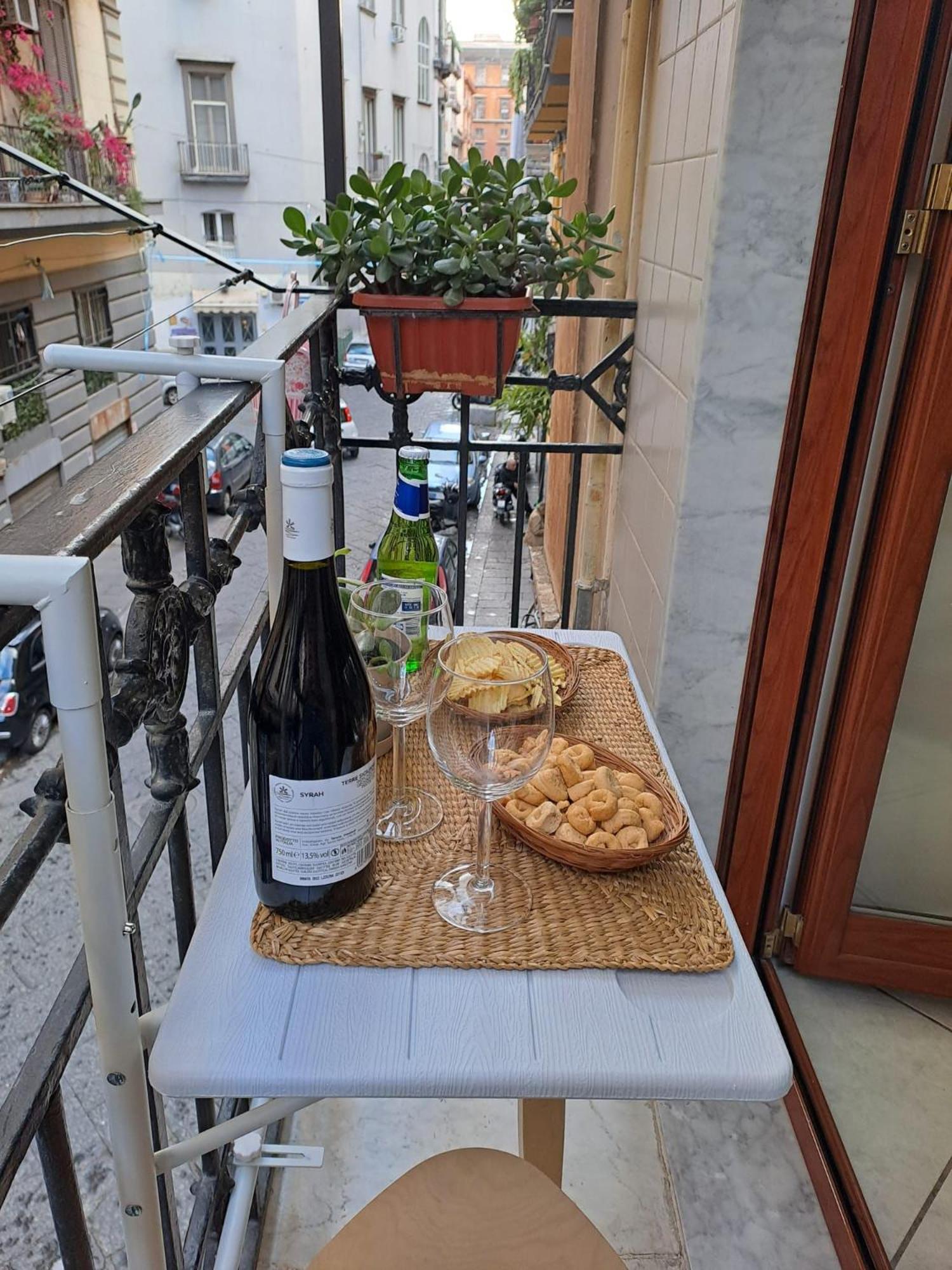 La Casa Sulla Nuvola Duomo Centro Storico Di Napoli 아파트 외부 사진