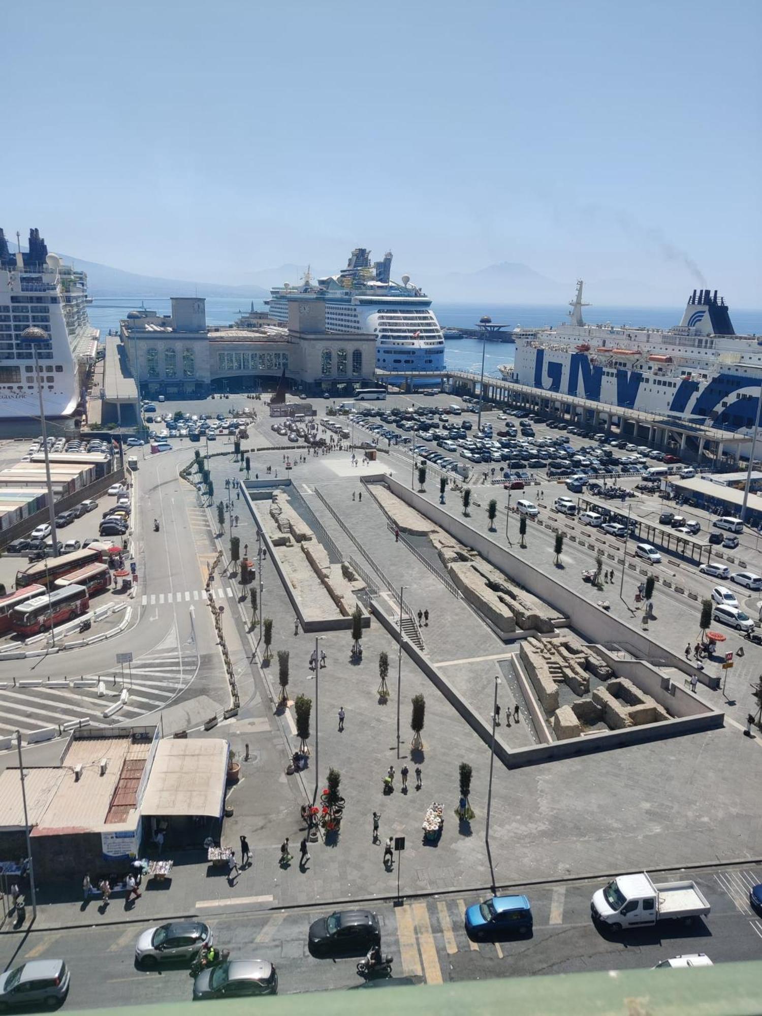 La Casa Sulla Nuvola Duomo Centro Storico Di Napoli 아파트 외부 사진